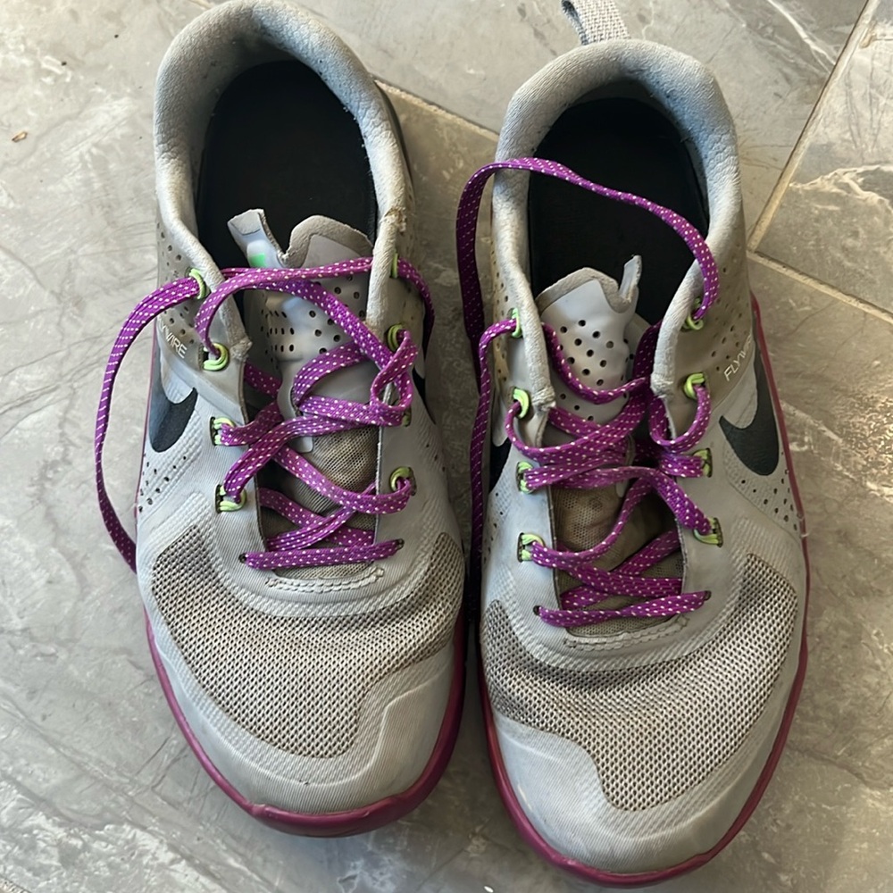 Used Nike metcons size 7